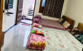 Hotel Maruti Palace